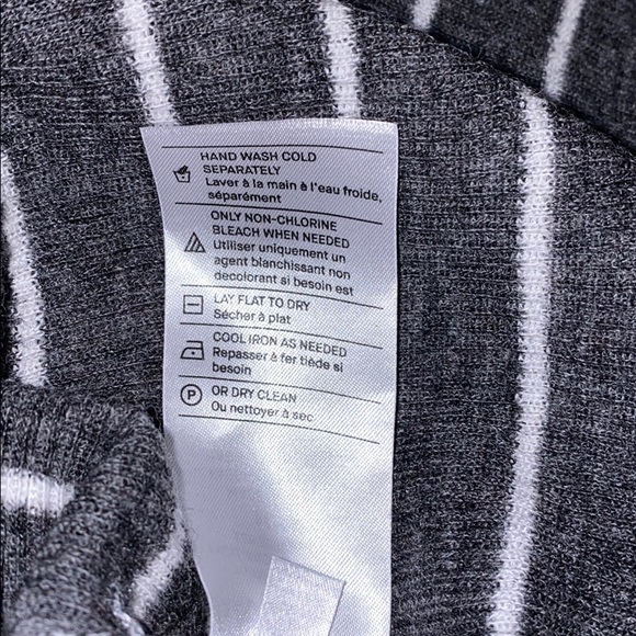 NWT Vince Long-Sleeve Stripe Ribbed Crewneck Top-M - Picture 7 of 7